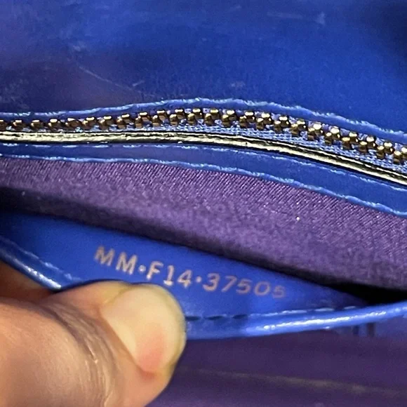 EUC Bvlgari Calfskin Leather Serpenti Forever Crossbody Blue Bag Purse Authentic - Picture 14 of 15